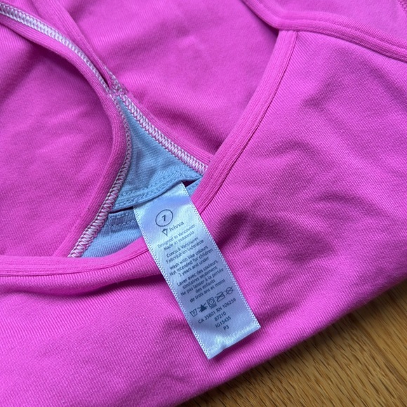 Iviva Pink tank top - Picture 3 of 3
